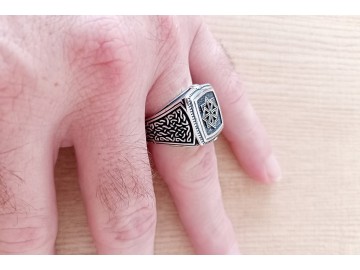 Кольцо с оберегом Молвинец