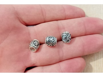 Шармы 7мм на ладони